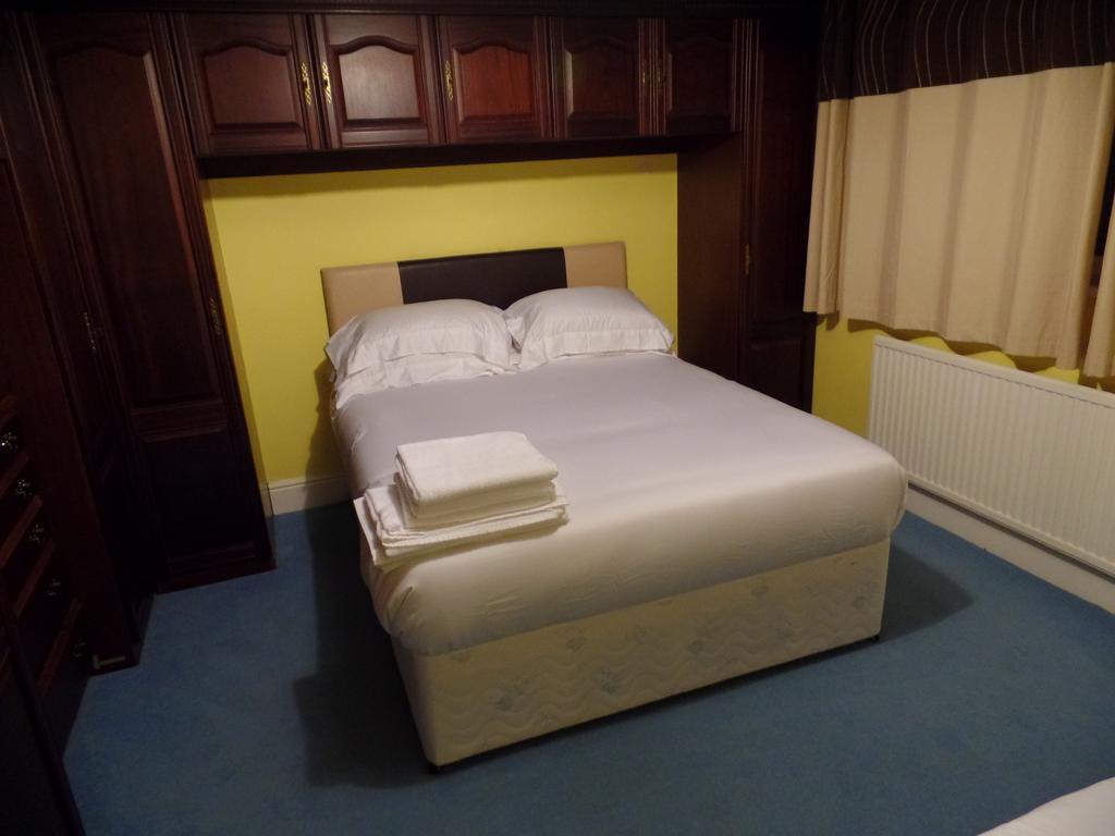 Pay2Stay Chester Bagian luar foto