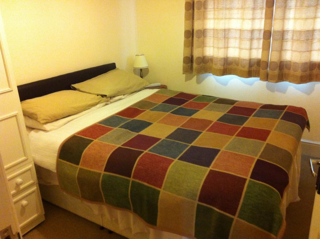 Pay2Stay Chester Bagian luar foto
